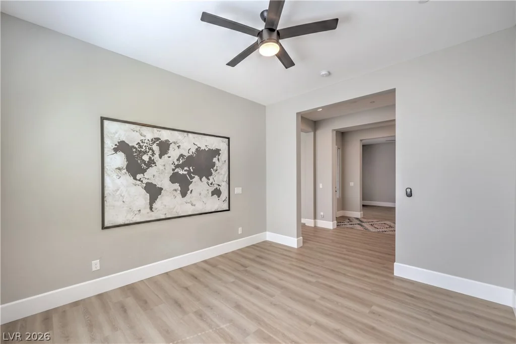 9930 Justin Earl, Las Vegas, NV 89149