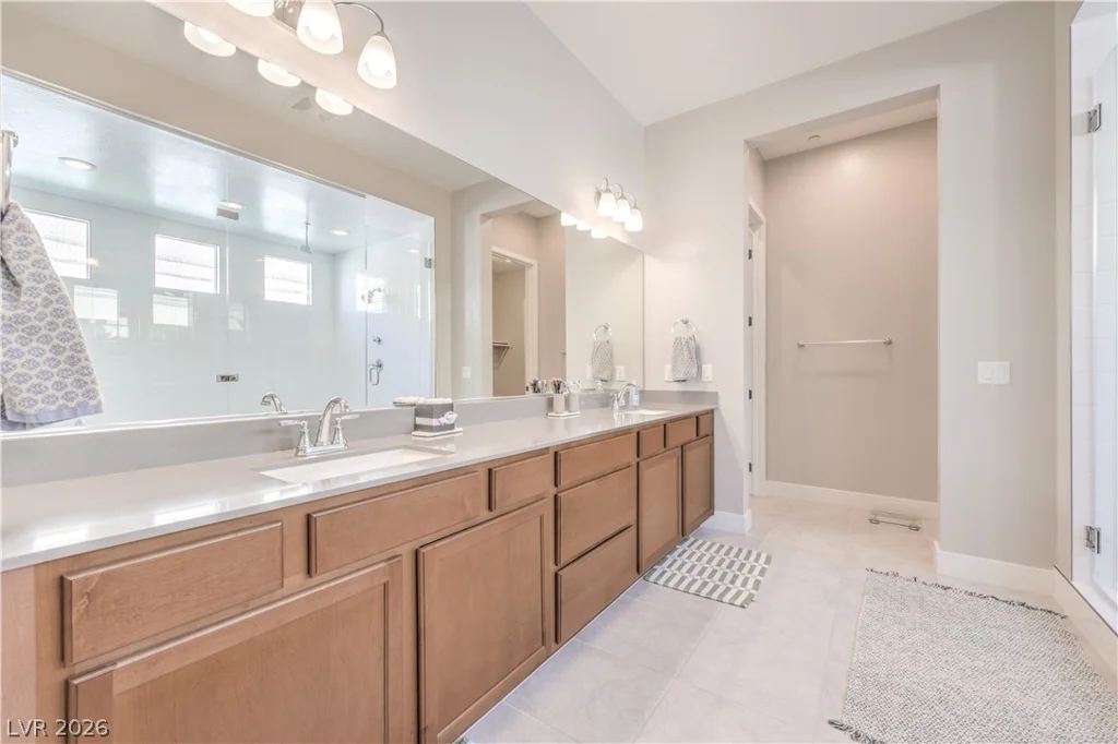 9930 Justin Earl, Las Vegas, NV 89149