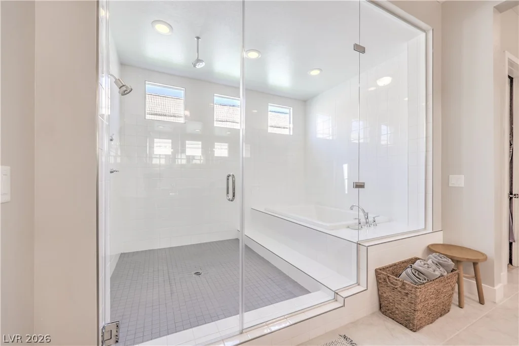 9930 Justin Earl, Las Vegas, NV 89149