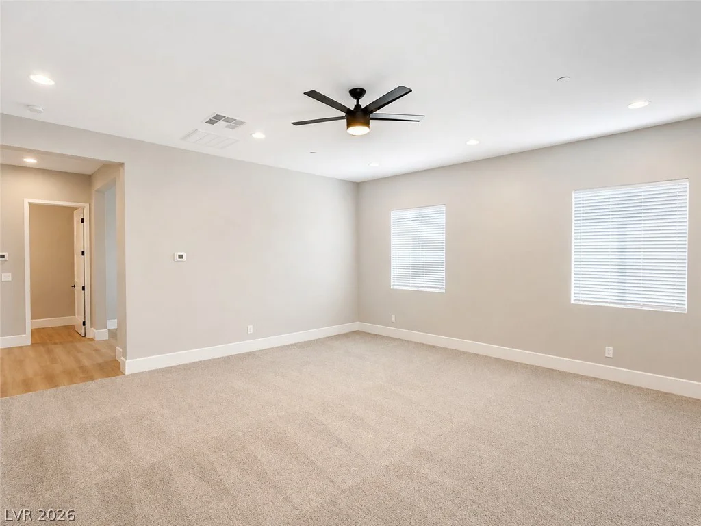 9930 Justin Earl, Las Vegas, NV 89149