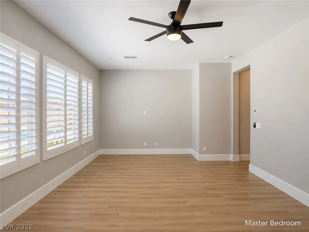 9930 Justin Earl, Las Vegas, NV 89149