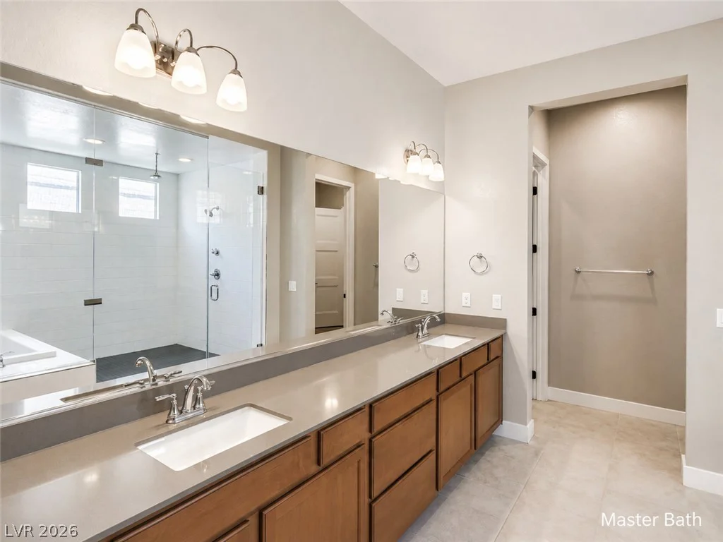 9930 Justin Earl, Las Vegas, NV 89149