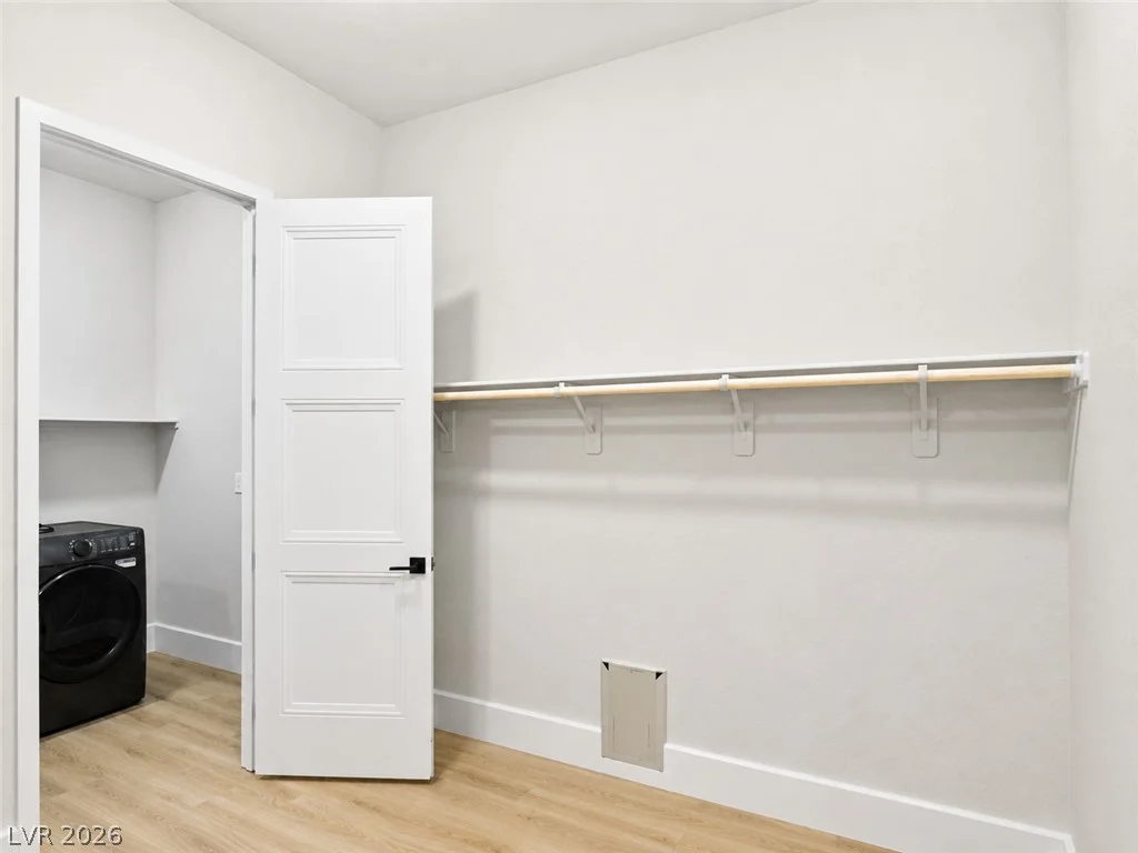 9930 Justin Earl, Las Vegas, NV 89149