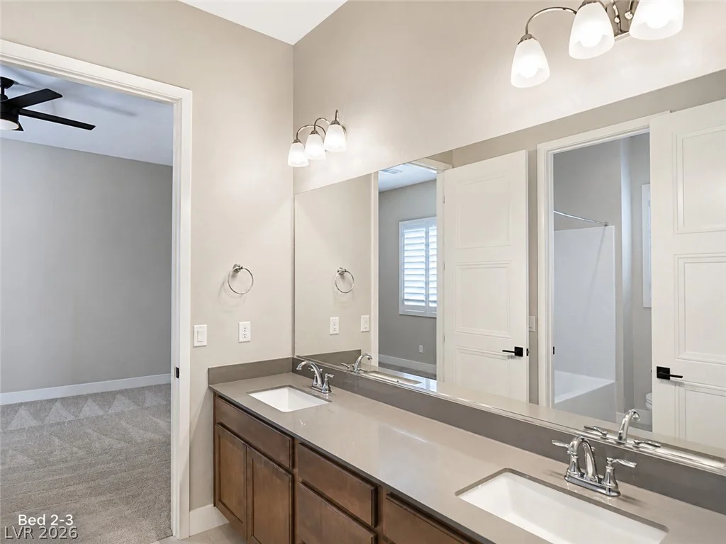 9930 Justin Earl, Las Vegas, NV 89149