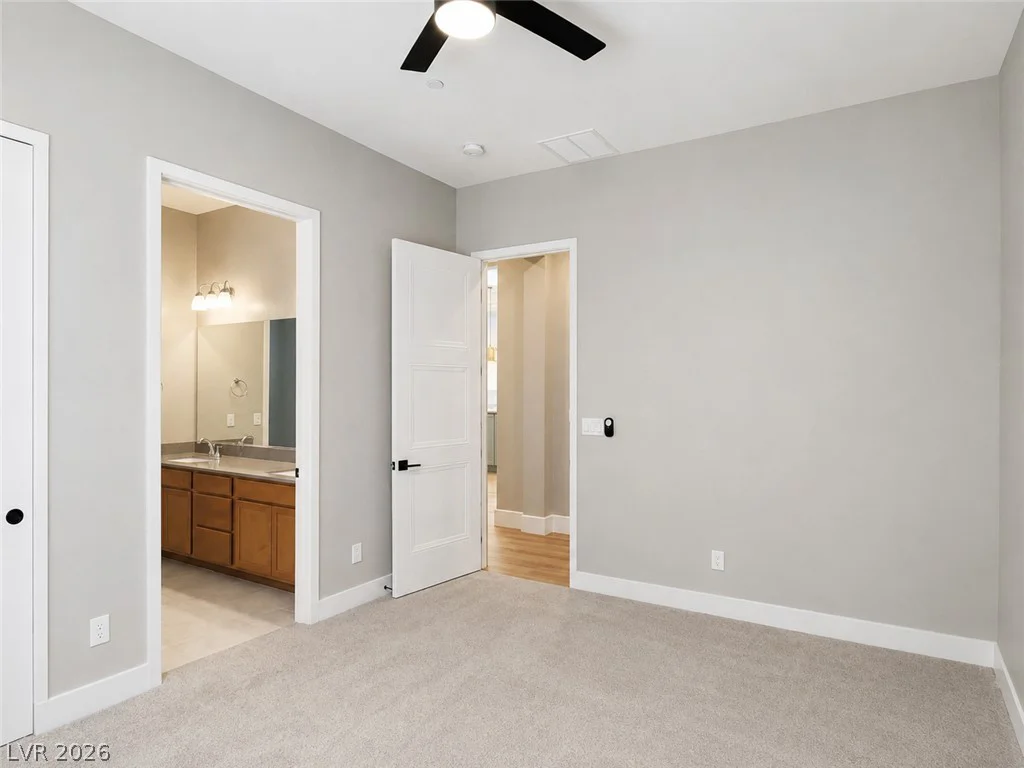 9930 Justin Earl, Las Vegas, NV 89149