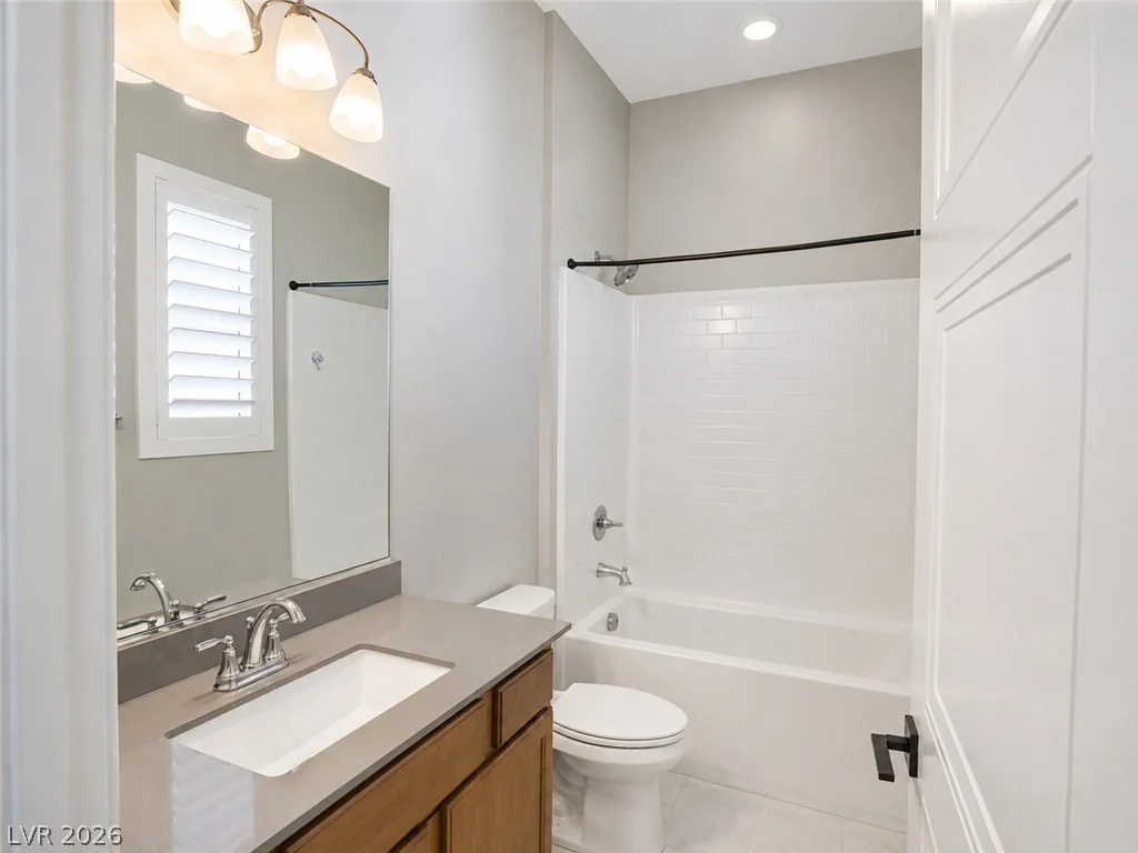 9930 Justin Earl, Las Vegas, NV 89149