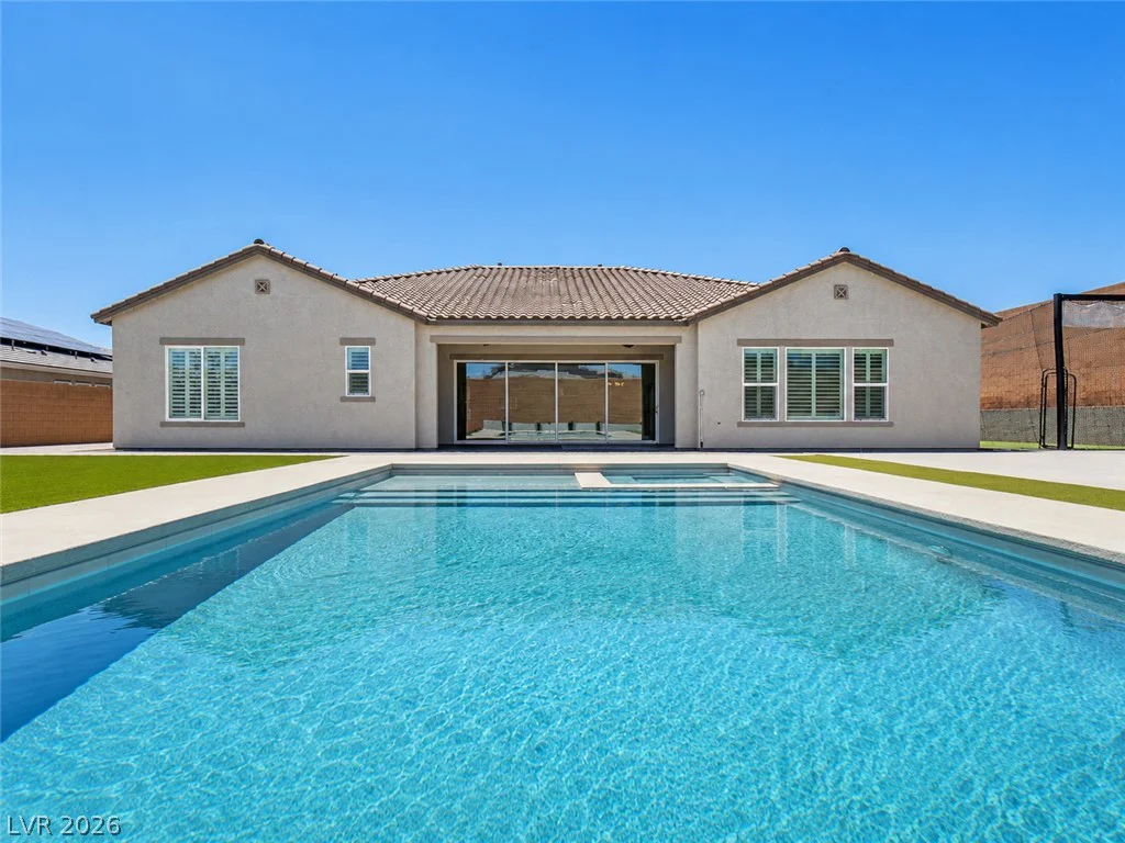9930 Justin Earl, Las Vegas, NV 89149