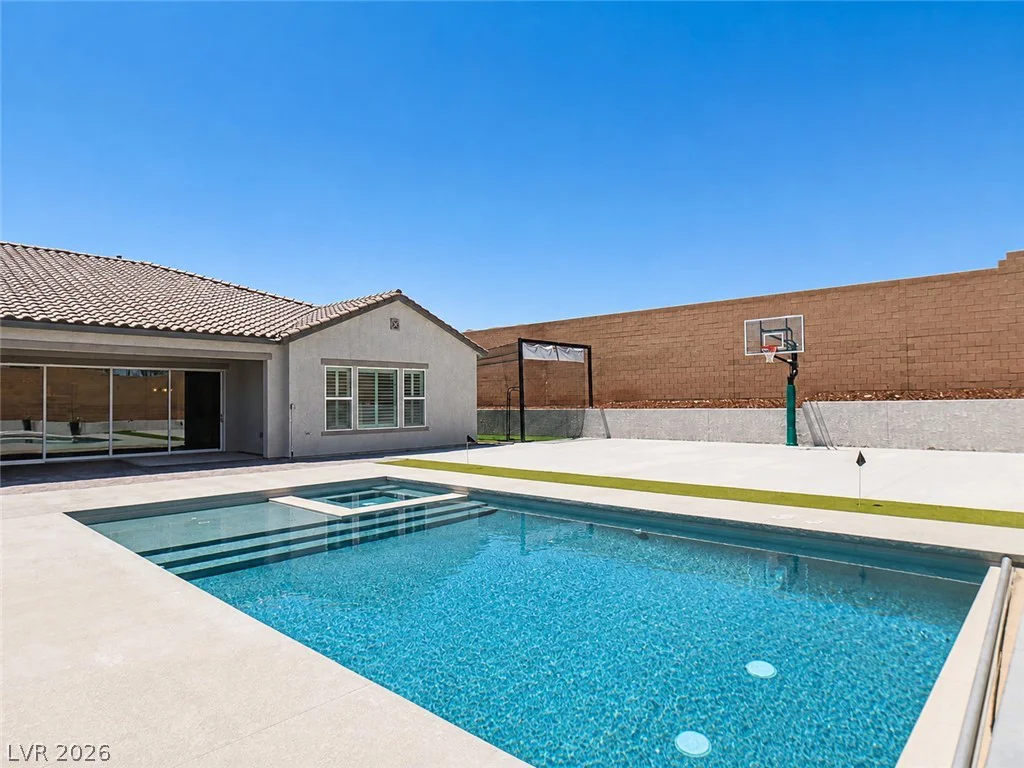 9930 Justin Earl, Las Vegas, NV 89149