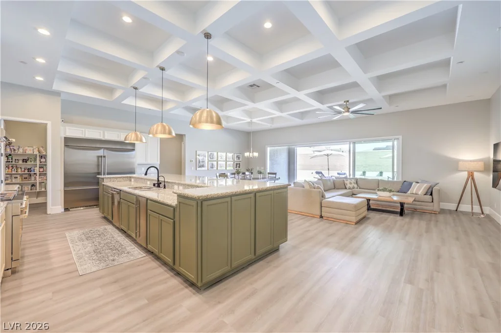 9930 Justin Earl, Las Vegas, NV 89149