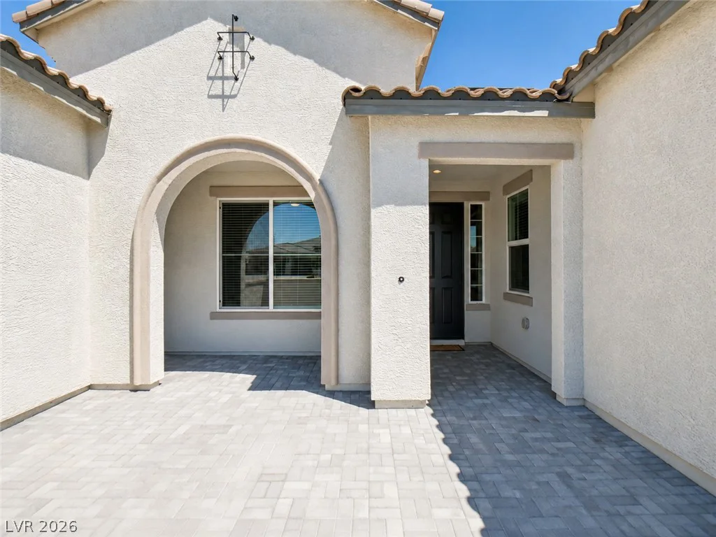 9930 Justin Earl, Las Vegas, NV 89149