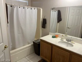 8473 Barossa, Las Vegas, NV 89117