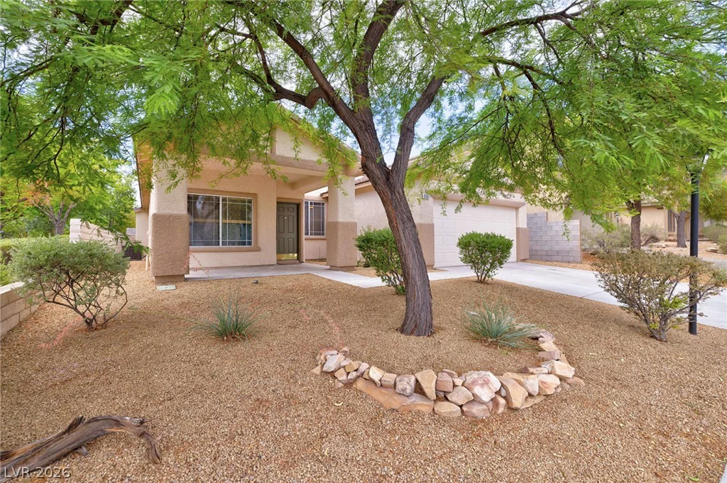 9001 Teetering Rock, Las Vegas, NV 89143