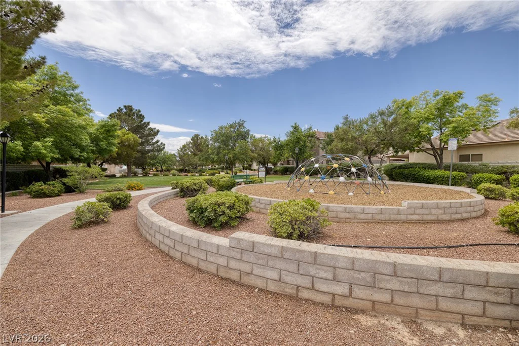 9001 Teetering Rock, Las Vegas, NV 89143