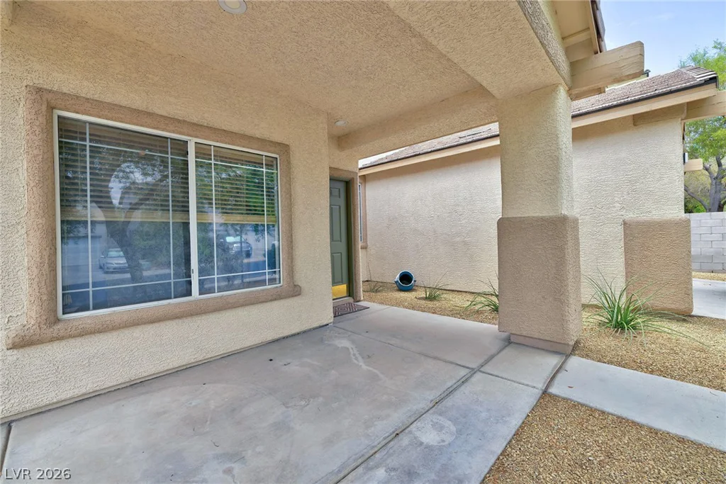 9001 Teetering Rock, Las Vegas, NV 89143