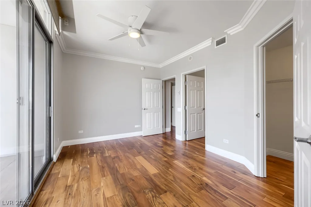 200 Sahara, Las Vegas, NV 89102