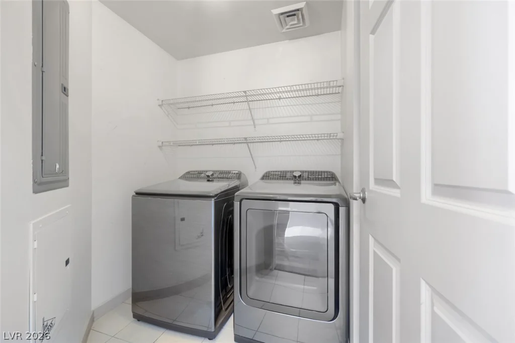200 Sahara, Las Vegas, NV 89102