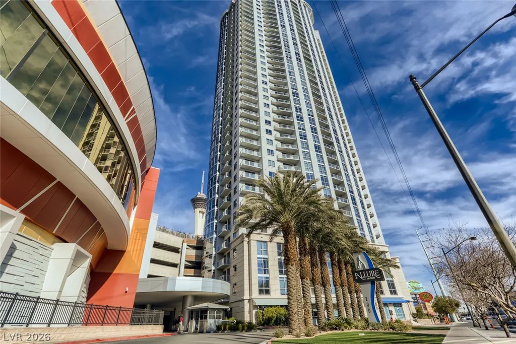 200 Sahara, Las Vegas, NV 89102