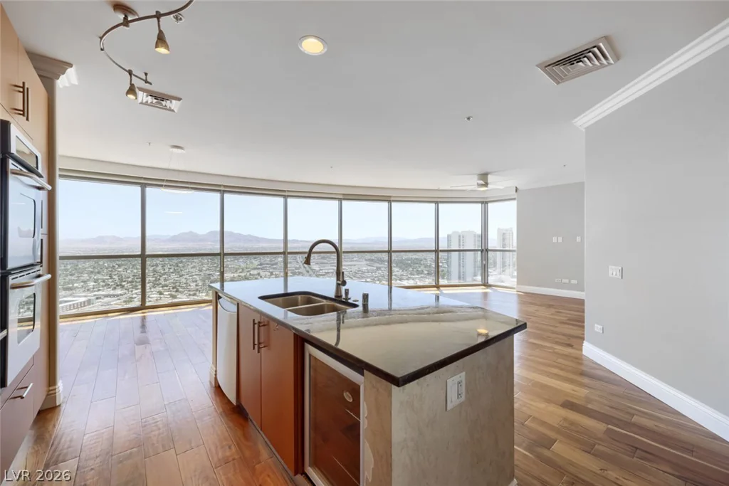 200 Sahara, Las Vegas, NV 89102