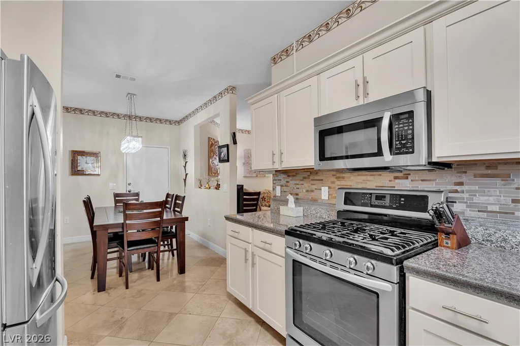 5250 Rainbow, Las Vegas, NV 89118