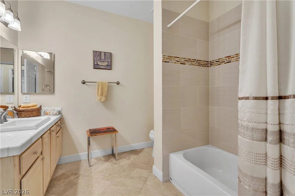 5250 Rainbow, Las Vegas, NV 89118