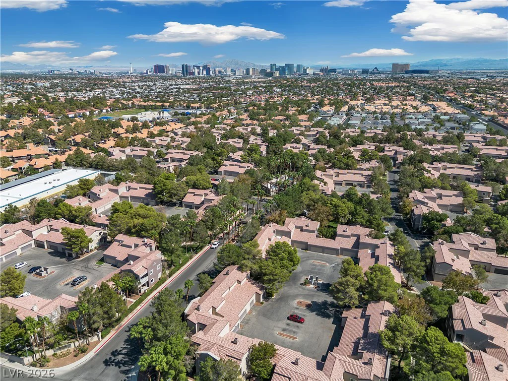5250 Rainbow, Las Vegas, NV 89118