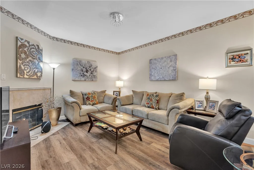 5250 Rainbow, Las Vegas, NV 89118