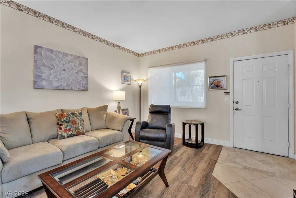 5250 Rainbow, Las Vegas, NV 89118