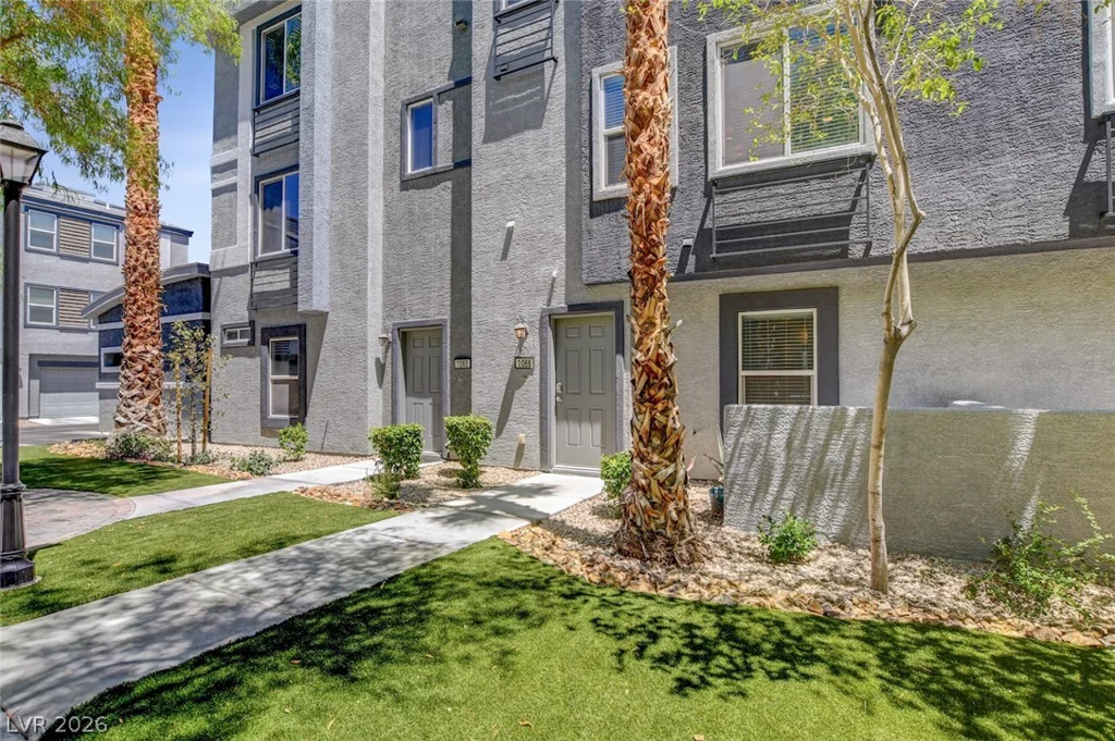 9050 Tropicana, Las Vegas, NV 89147