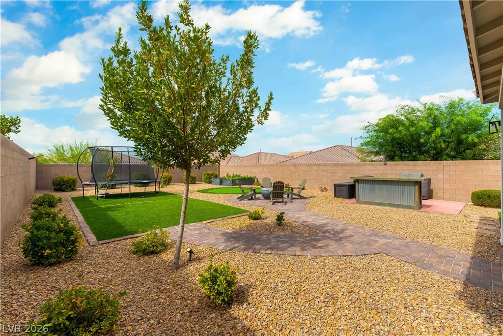 9738 Rotherham Hills, Las Vegas, NV 89178