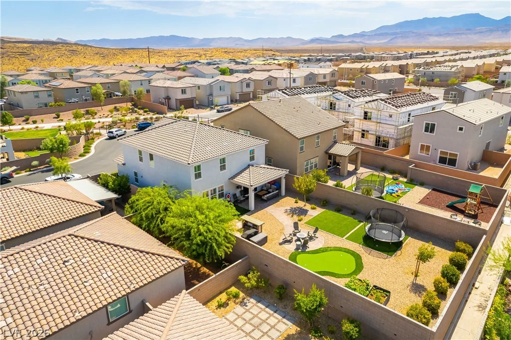 9738 Rotherham Hills, Las Vegas, NV 89178