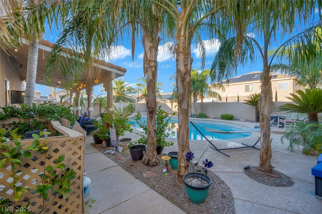 278 Tropic Tan, Henderson, NV 89074