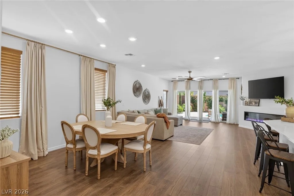 6525 Twin Brooks, Las Vegas, NV 89139