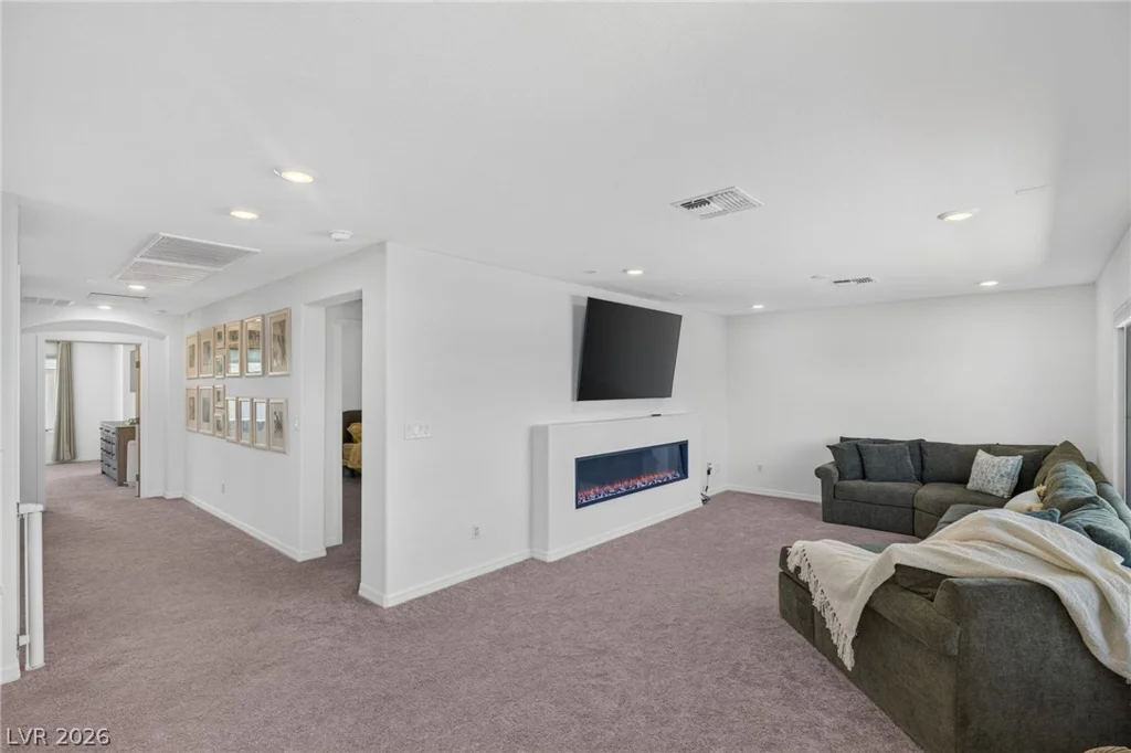 6525 Twin Brooks, Las Vegas, NV 89139