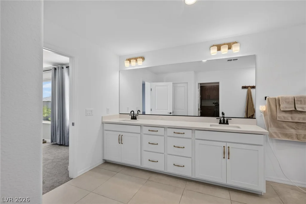 6525 Twin Brooks, Las Vegas, NV 89139