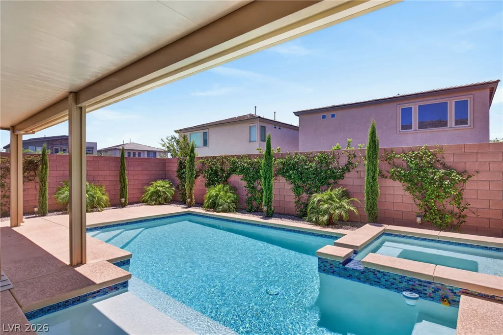 6525 Twin Brooks, Las Vegas, NV 89139