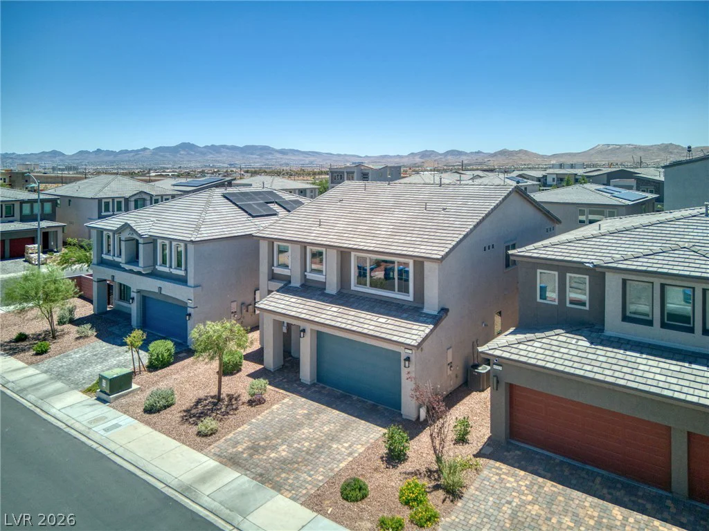 6525 Twin Brooks, Las Vegas, NV 89139