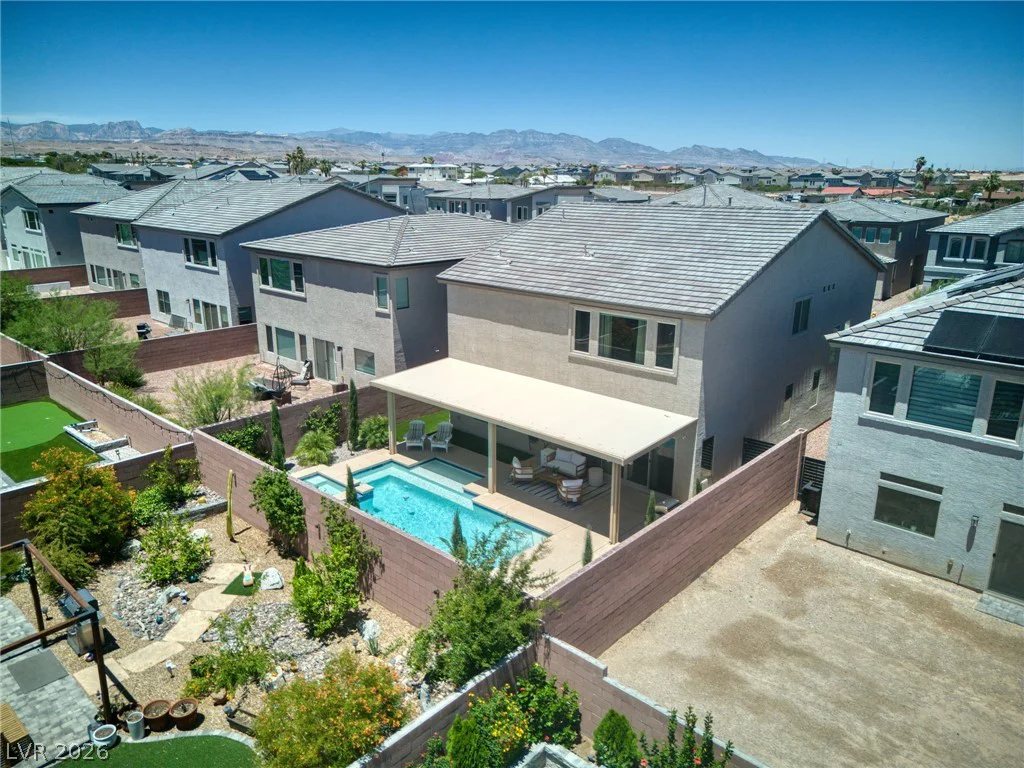 6525 Twin Brooks, Las Vegas, NV 89139