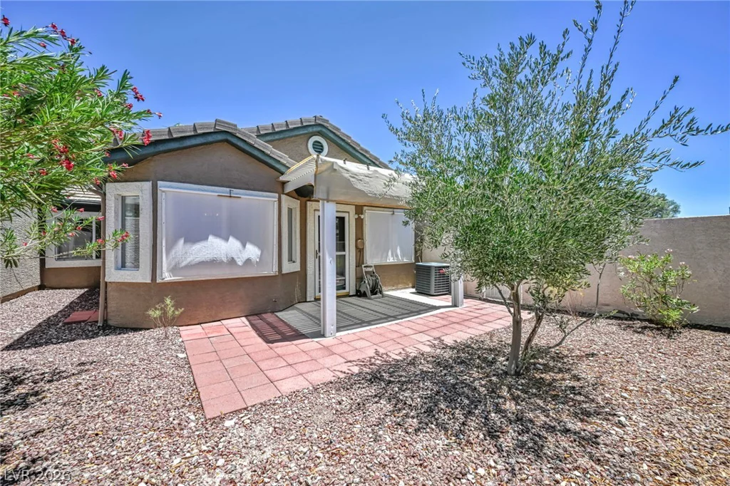407 Red Canvas, Las Vegas, NV 89144