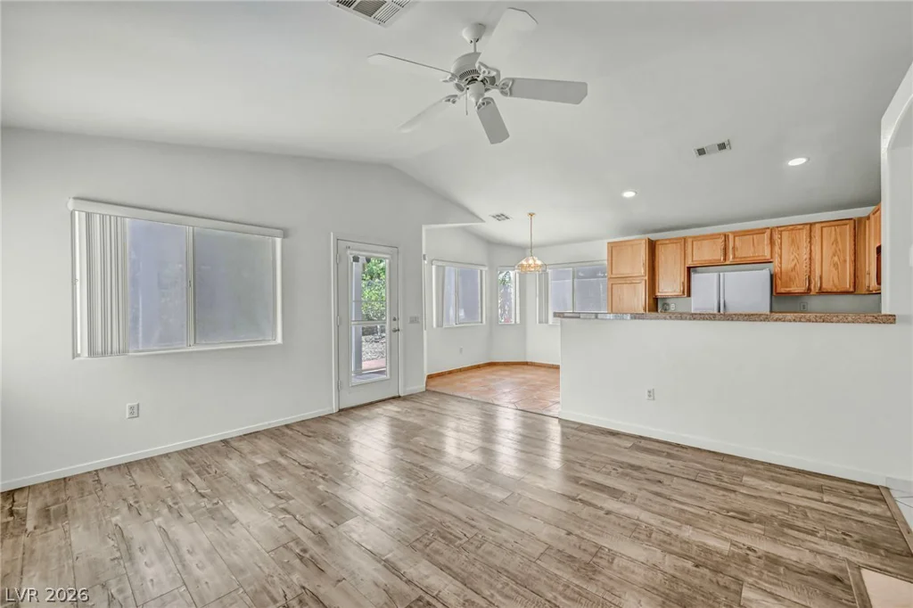 407 Red Canvas, Las Vegas, NV 89144