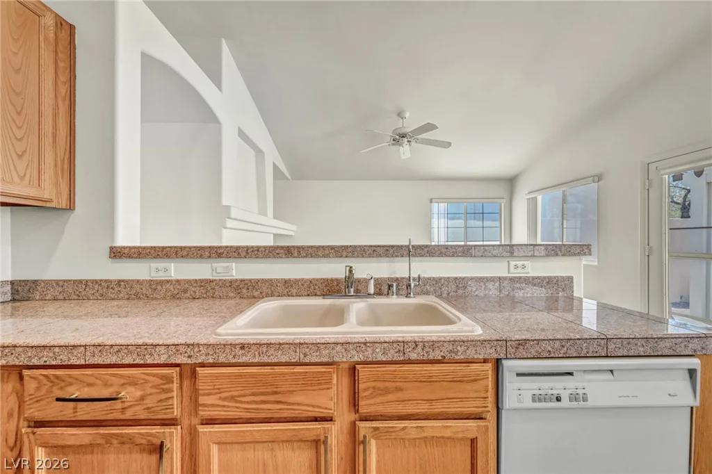 407 Red Canvas, Las Vegas, NV 89144