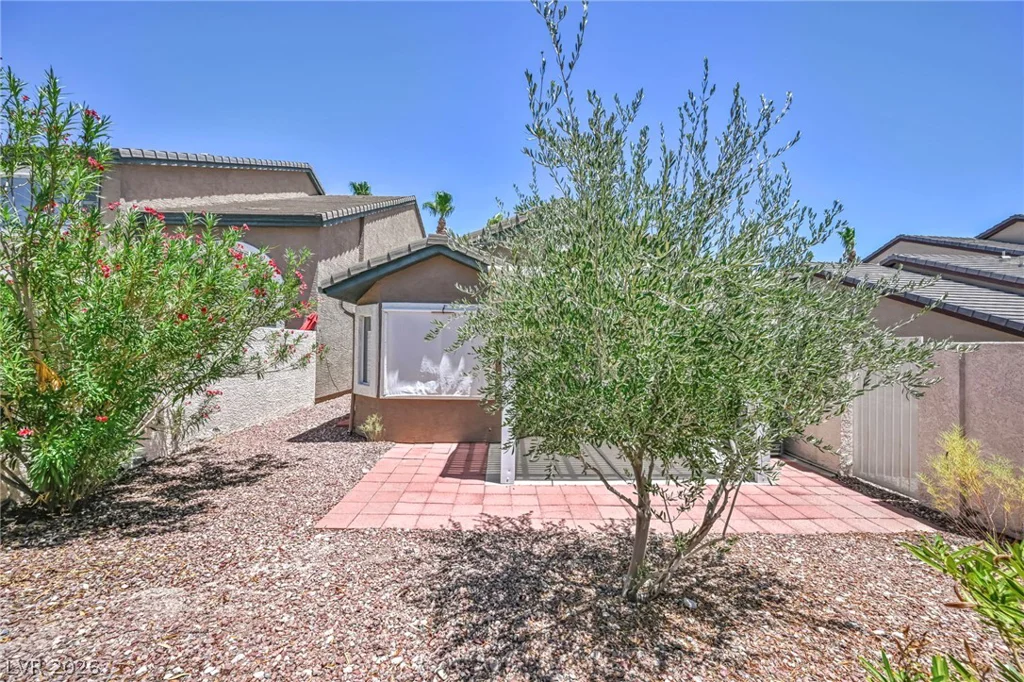 407 Red Canvas, Las Vegas, NV 89144