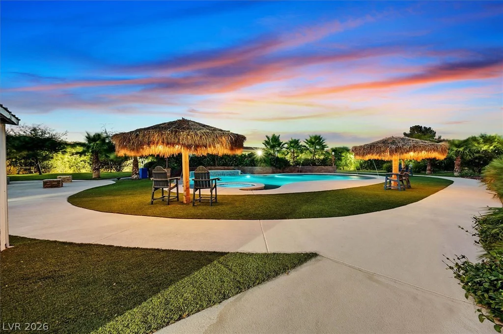 120 Chartan, Las Vegas, NV 89183