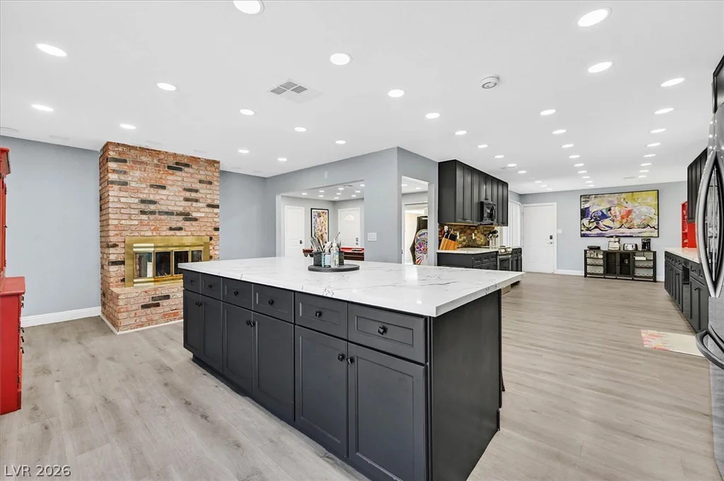120 Chartan, Las Vegas, NV 89183