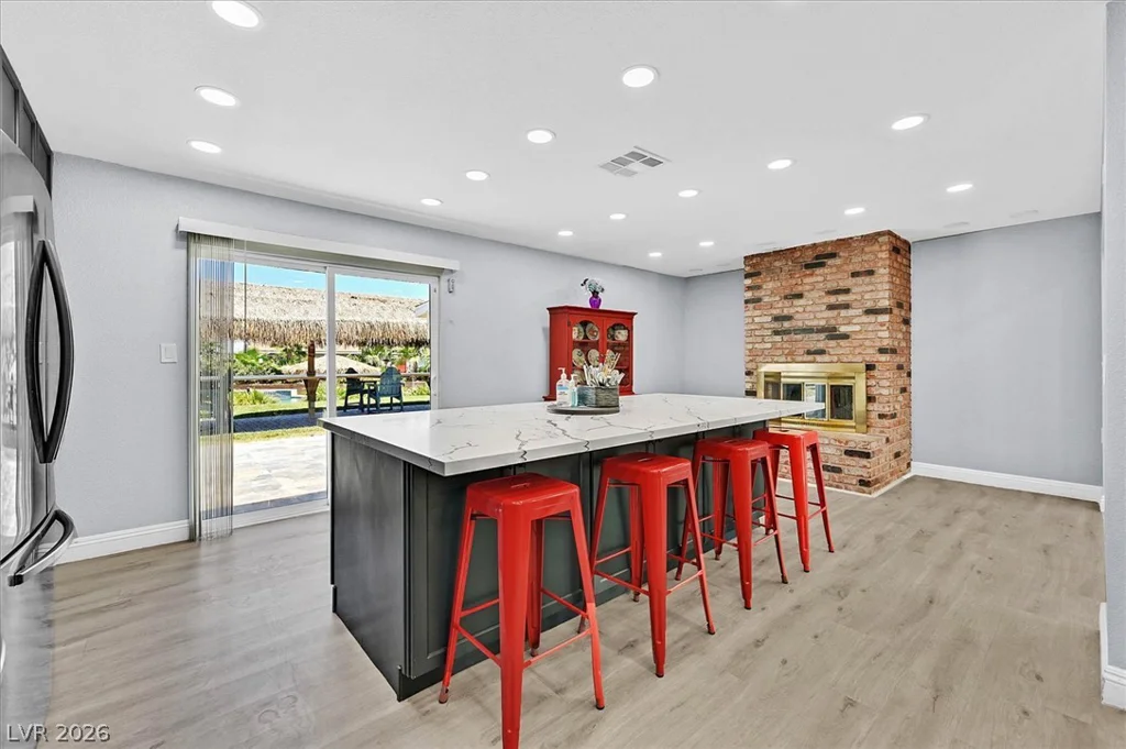 120 Chartan, Las Vegas, NV 89183