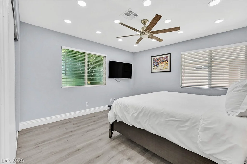 120 Chartan, Las Vegas, NV 89183