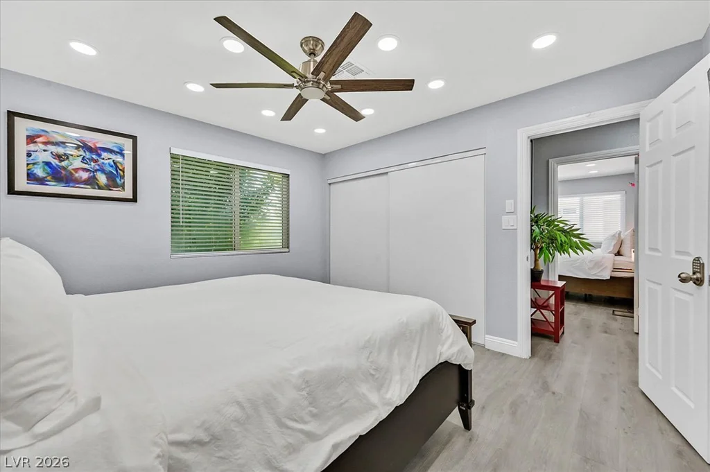 120 Chartan, Las Vegas, NV 89183