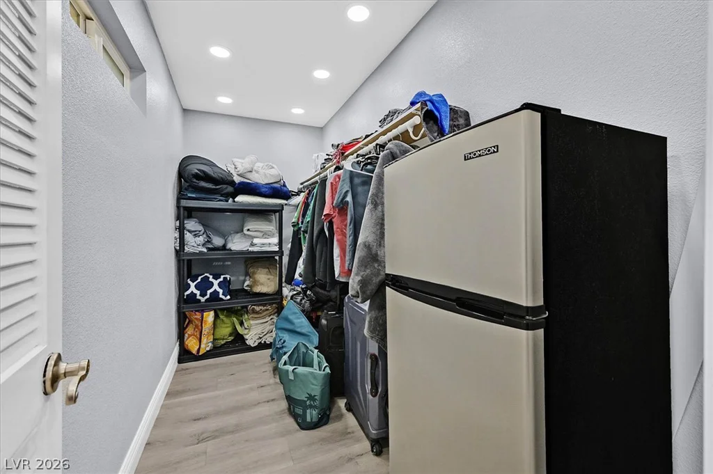 120 Chartan, Las Vegas, NV 89183