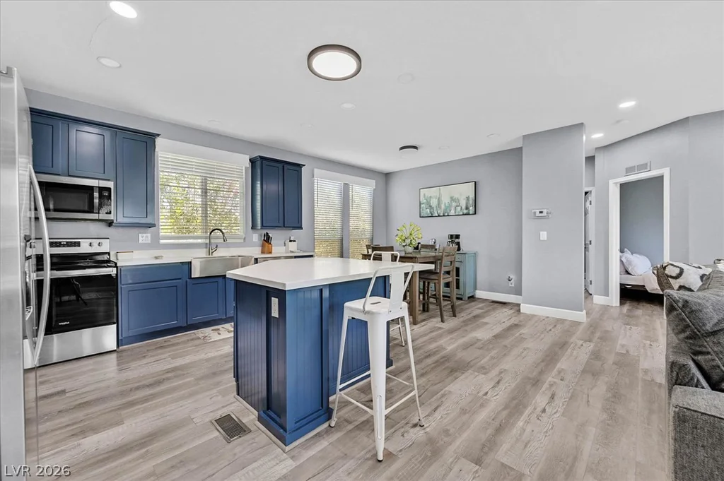 120 Chartan, Las Vegas, NV 89183