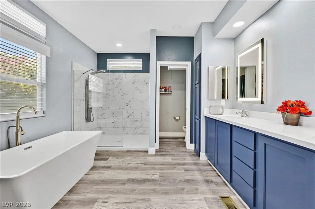 120 Chartan, Las Vegas, NV 89183