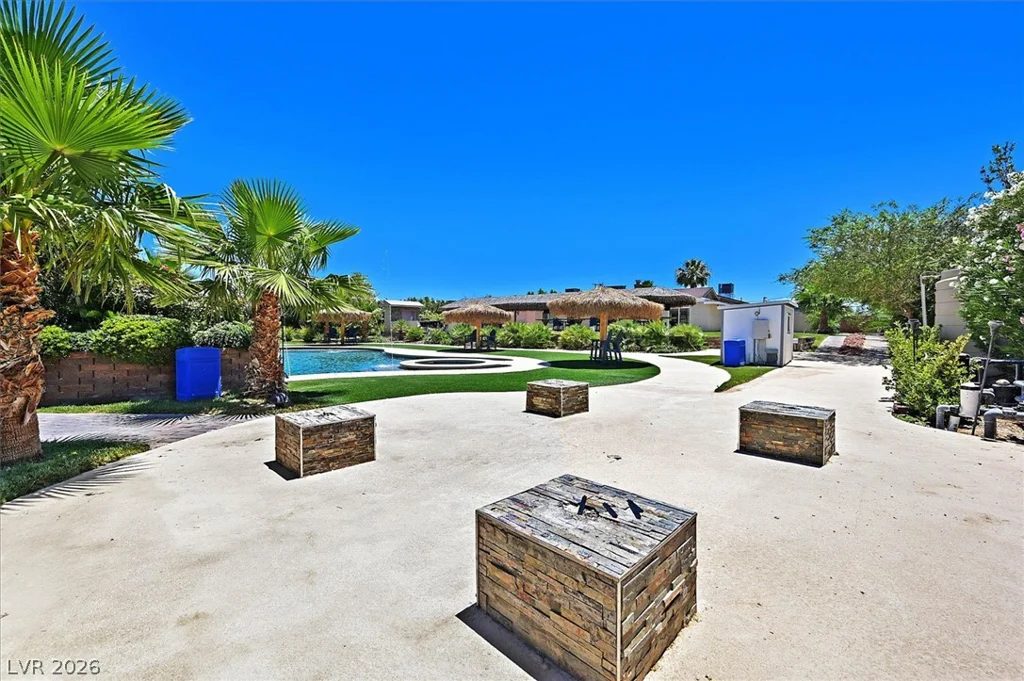 120 Chartan, Las Vegas, NV 89183